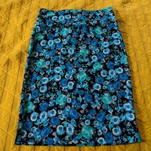 LuLaRoe Cassie skirt